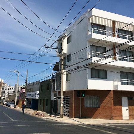 איקוויקה Hospedaje Amunategui מראה חיצוני תמונה